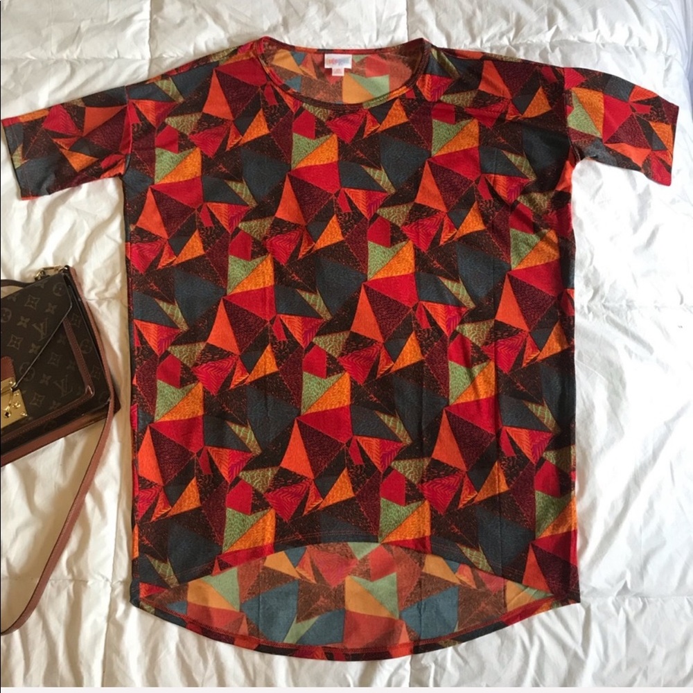 LuLaRoe Irma high low shortsleeves tunic top print